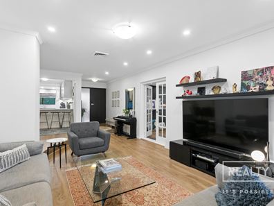 35 Burroughs Road, Karrinyup WA 6018