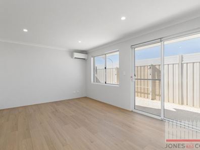 8A Wobbegong Grange, Two Rocks WA 6037