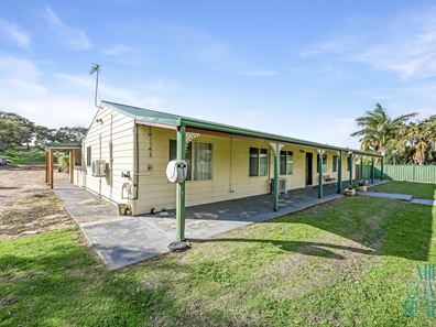 822 Chapman Road, Glenfield WA 6532