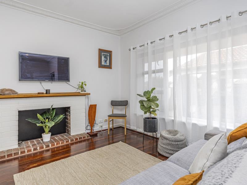 421 Light Street, Dianella WA 6059