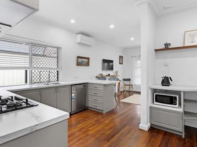421 Light Street, Dianella WA 6059