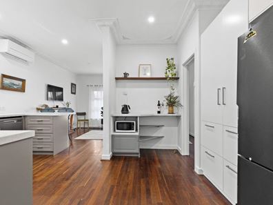 421 Light Street, Dianella WA 6059