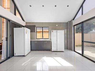 8 Old Nursery Lane, Willetton WA 6155