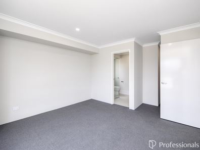 11 Tapin Street, Yanchep WA 6035
