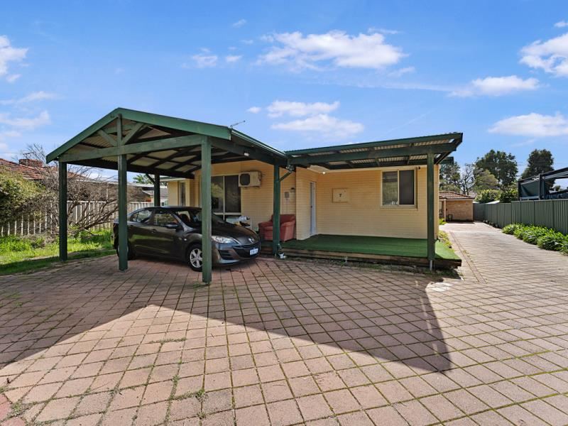 7 Holford Way, Wilson WA 6107