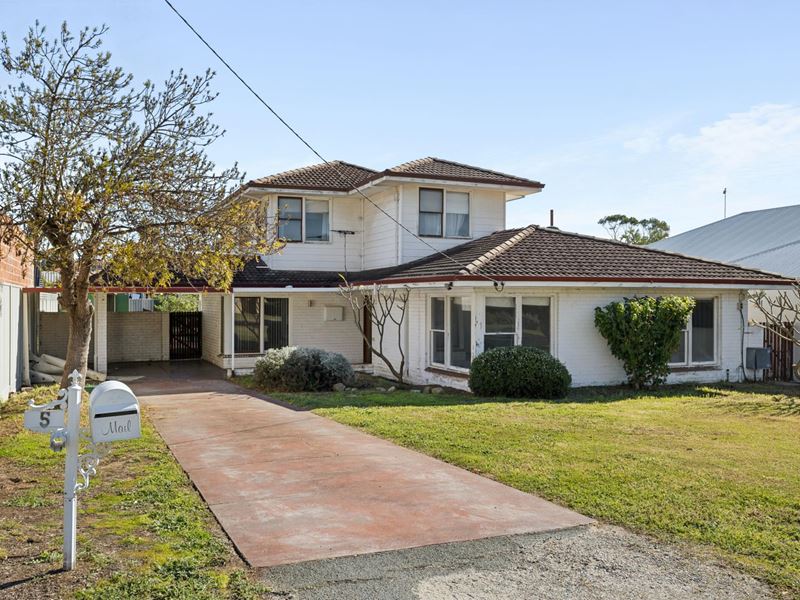 5 Brabant Way, Hamersley WA 6022