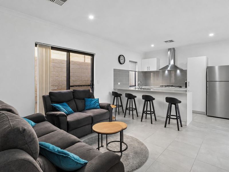 20A Ardrossan Loop, Kingsley WA 6026
