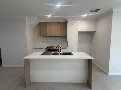 12 Prosperous Way, Willetton WA 6155