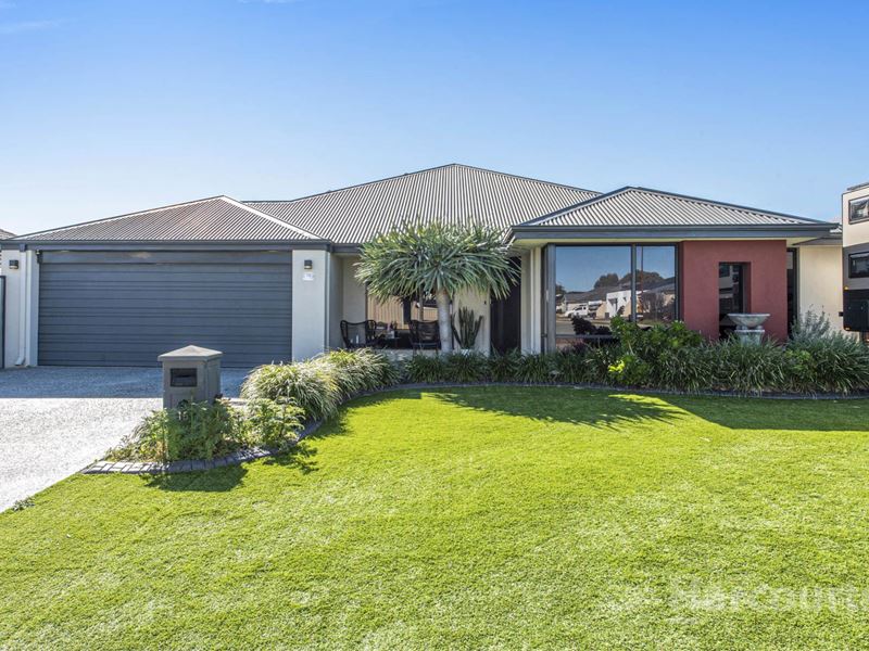 15 Bramshaw Street, Meadow Springs WA 6210