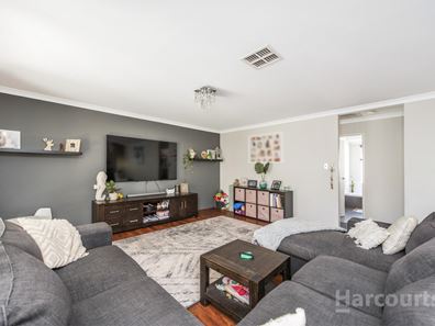 15 Bramshaw Street, Meadow Springs WA 6210