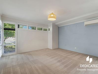 4 Govan Road, Canning Vale WA 6155