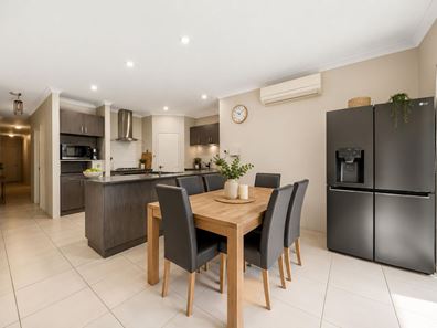 25 Baddesley Way, Canning Vale WA 6155
