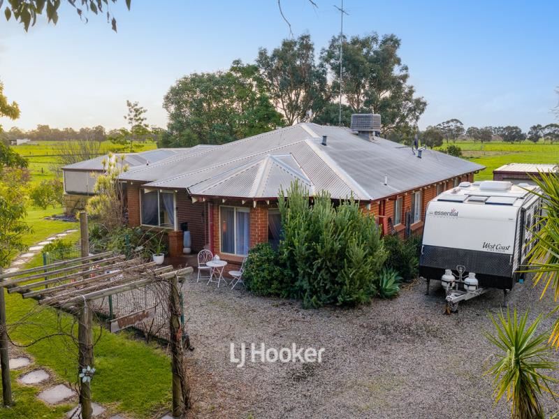 94 Huxley Road, Yarloop WA 6218