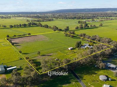 94 Huxley Road, Yarloop WA 6218