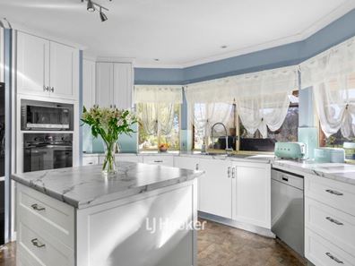 94 Huxley Road, Yarloop WA 6218