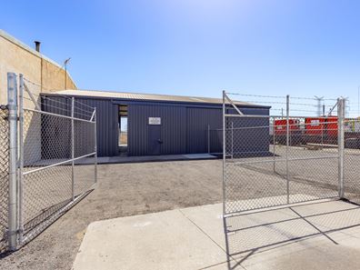 1/39 Macedonia St, Naval Base WA 6165