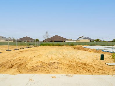 22 Freycinet Drive, Ravenswood WA 6208