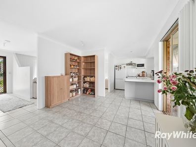 8 Armata Walk, Mirrabooka WA 6061