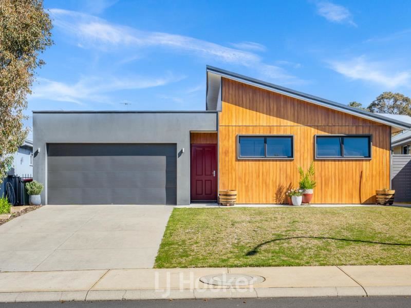 42 Martingale Drive, Dunsborough WA 6281