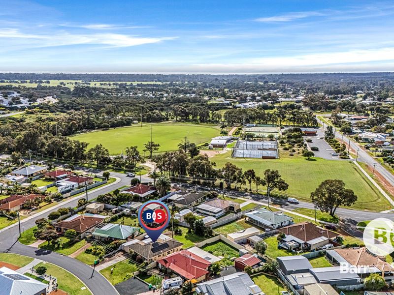 5 Kookaburra Way, Capel WA 6271