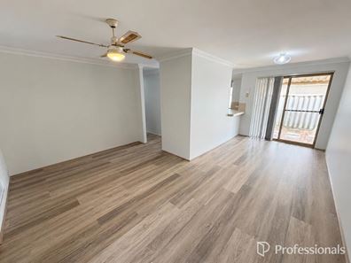 32/208 Burslem Drive, Maddington WA 6109
