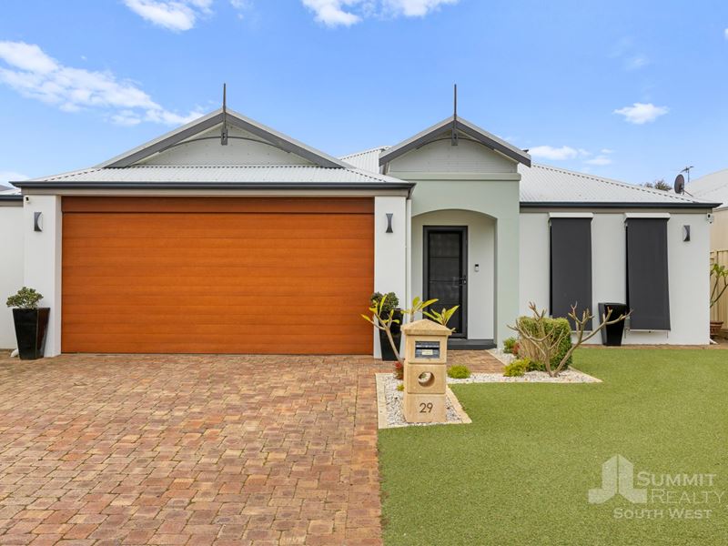 29 Biesiot Street, Carey Park WA 6230