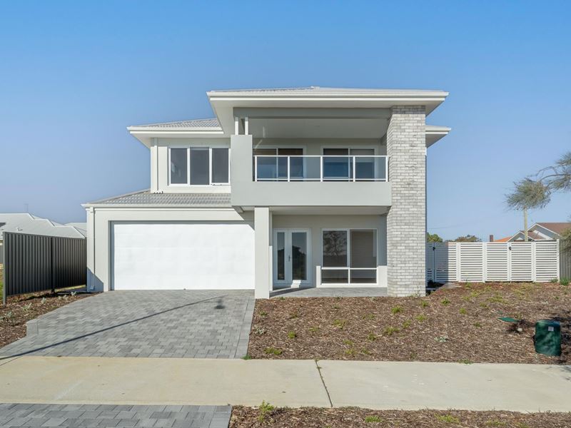27 Sabina Drive, Madora Bay WA 6210