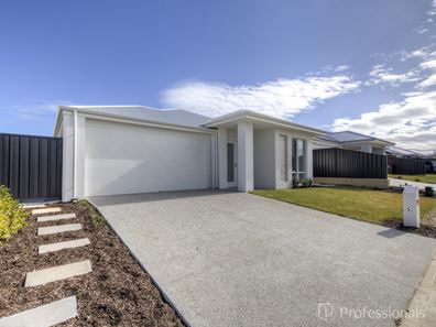 29 Lancelin Crescent, Two Rocks WA 6037