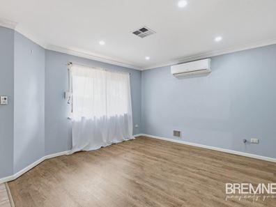 2/23 Edwards Street, Leda WA 6170