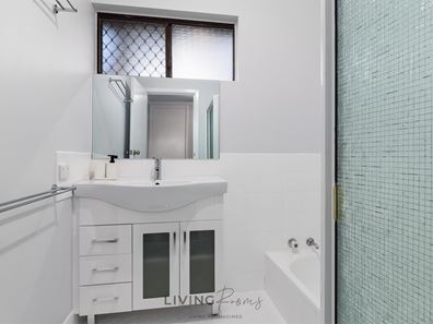 Room/2  4 Maritime Avenue, Kardinya WA 6163