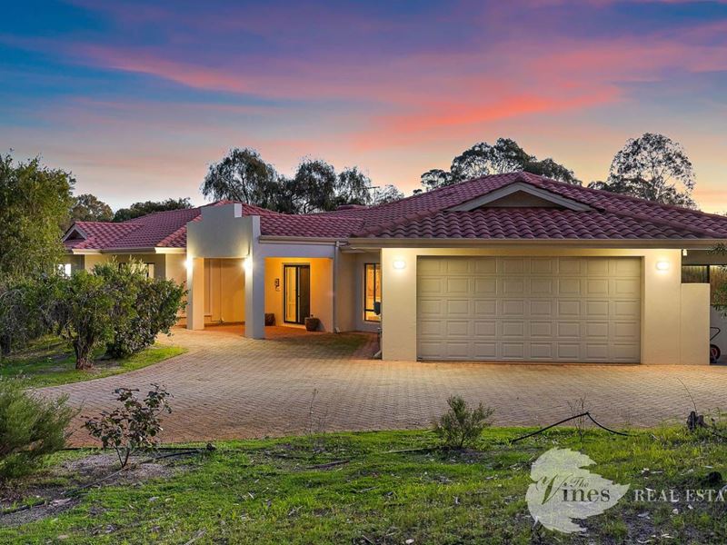 16 Muscat Terrace, The Vines WA 6069