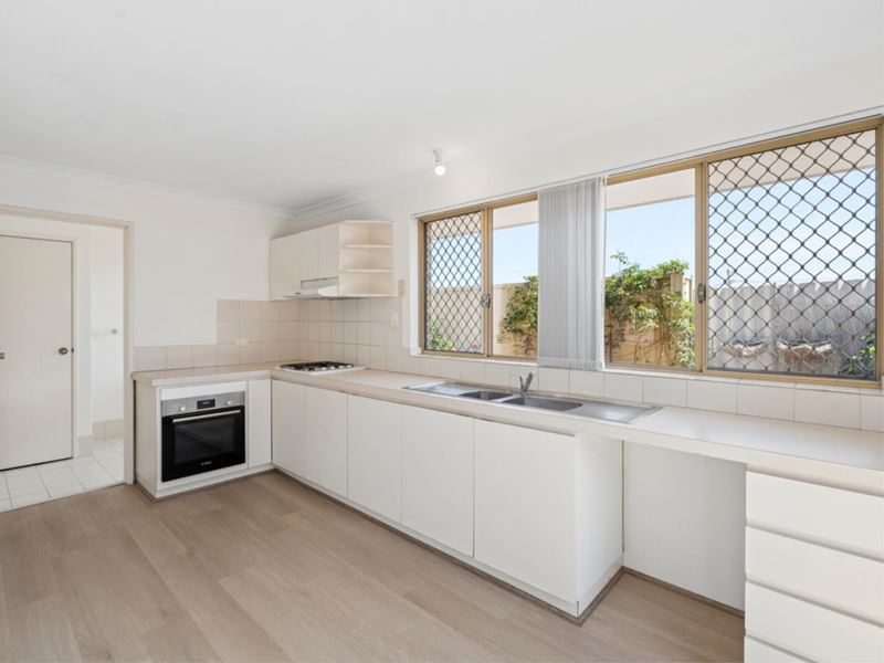 4/195 Wanneroo Road, Tuart Hill WA 6060