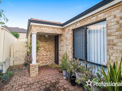 43B Hillsborough Drive, Nollamara WA 6061