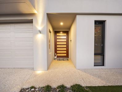 14 Rothwald Place, Hillarys WA 6025
