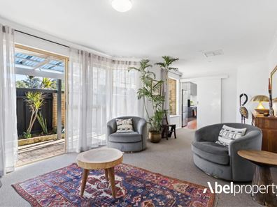 1/30 Barnfield Road, Claremont WA 6010