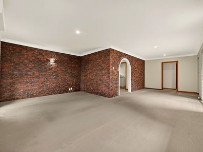 13 Fernlea Street, Warwick WA 6024