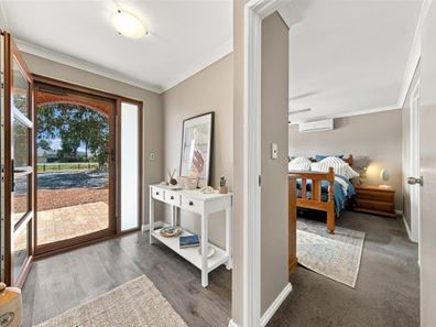 1A Old Maida Vale Road, Maida Vale WA 6057