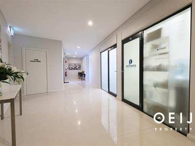 12/1 North Lake Road, Alfred Cove WA 6154