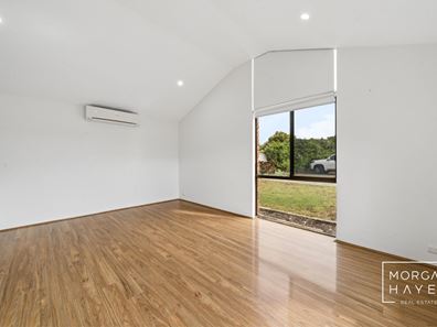 3/21 Godbold Close, Shelley WA 6148