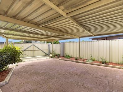 1 Limosa Glade, Warnbro WA 6169