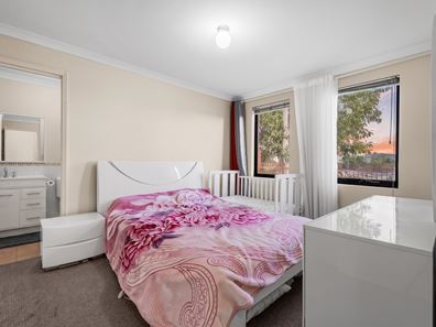 7/3 Stoke Place, Morley WA 6062