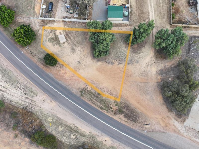 90 Midlands Road, Mingenew WA 6522