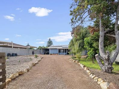 16 Heath Street, Singleton WA 6175