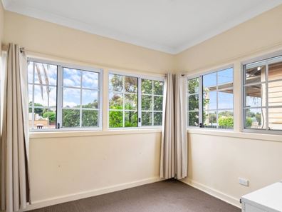 58 Ward Street, Lamington WA 6430