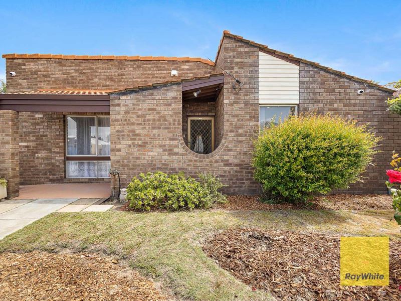 25 Montrose Avenue, Girrawheen