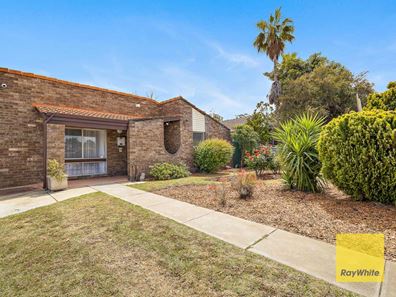 25 Montrose Avenue, Girrawheen WA 6064