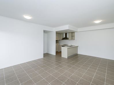 5/2 Villa Pass, Ellenbrook WA 6069