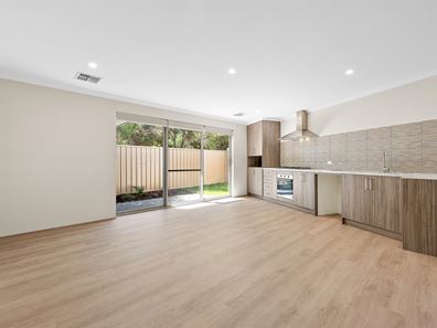 2/25 Goneril Way, Coolbellup WA 6163