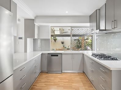 24A Hertz Way, Morley WA 6062