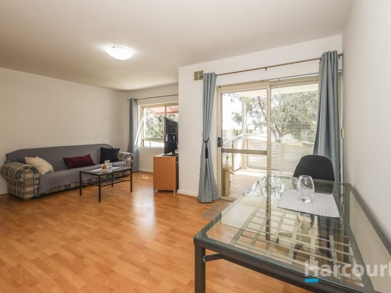 11/24 Theseus Way, Coolbellup WA 6163